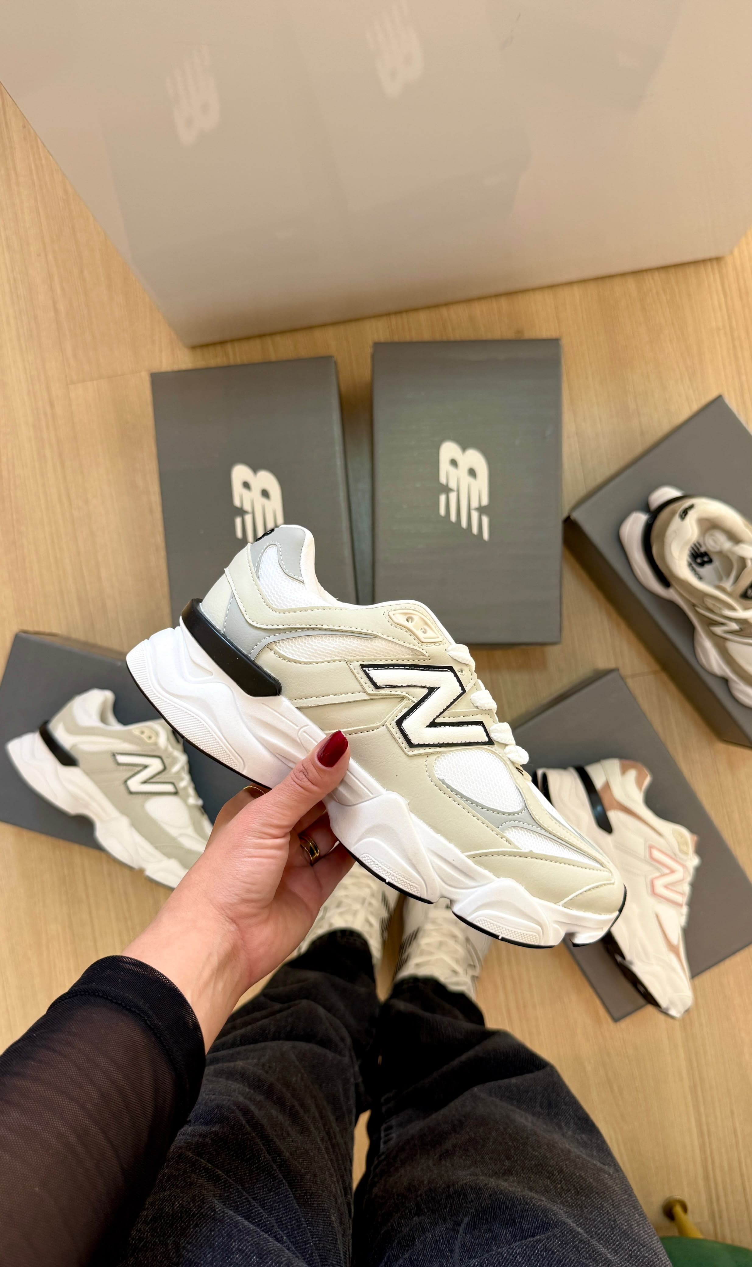 Tênis Feminino Chunky Branco com Rosa Premium