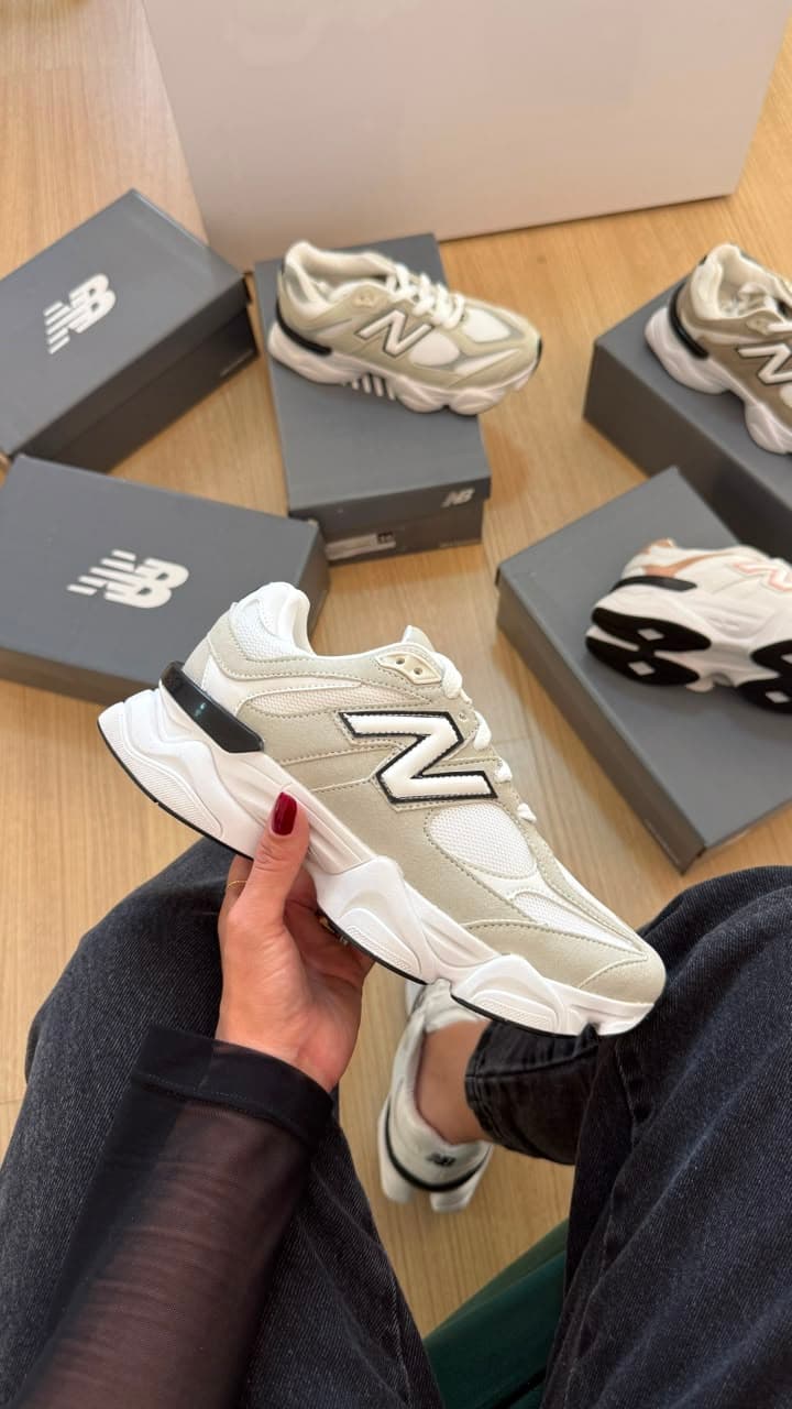 Tênis Feminino Chunky Branco com Rosa Premium